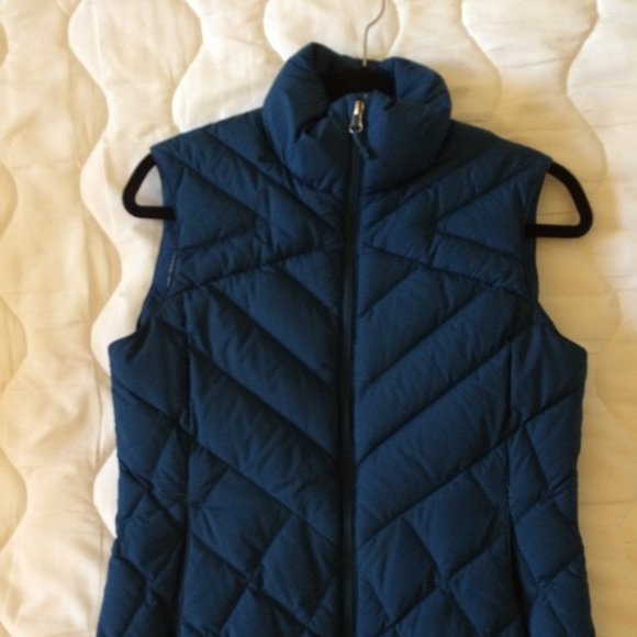 REI Down Puffy Vest - Picture 3 of 6